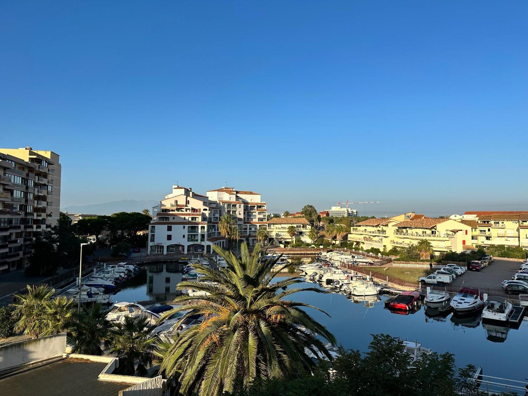 Appartement Studio Vue Sur La Marina Canet-en-Roussillon Esterno foto